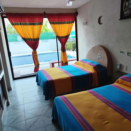 Hotel J.B. Zihuatanejo Dış mekan fotoğraf
