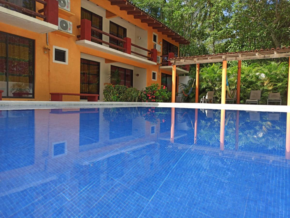 Hotel J.B. Zihuatanejo Dış mekan fotoğraf