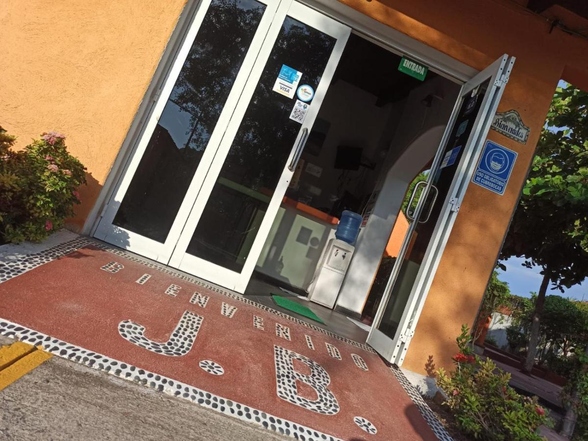 Hotel J.B. Zihuatanejo Dış mekan fotoğraf