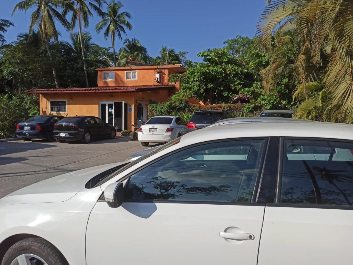 Hotel J.B. Zihuatanejo Dış mekan fotoğraf
