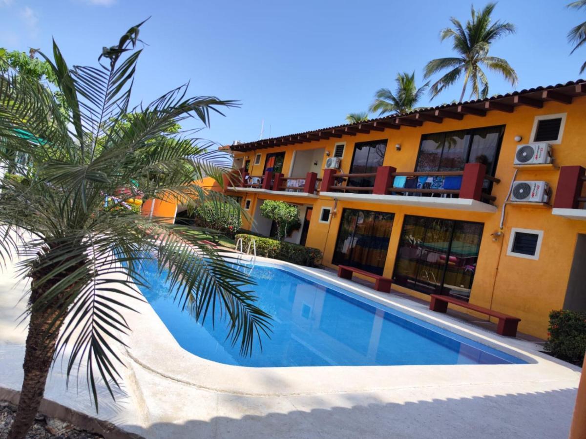 Hotel J.B. Zihuatanejo Dış mekan fotoğraf