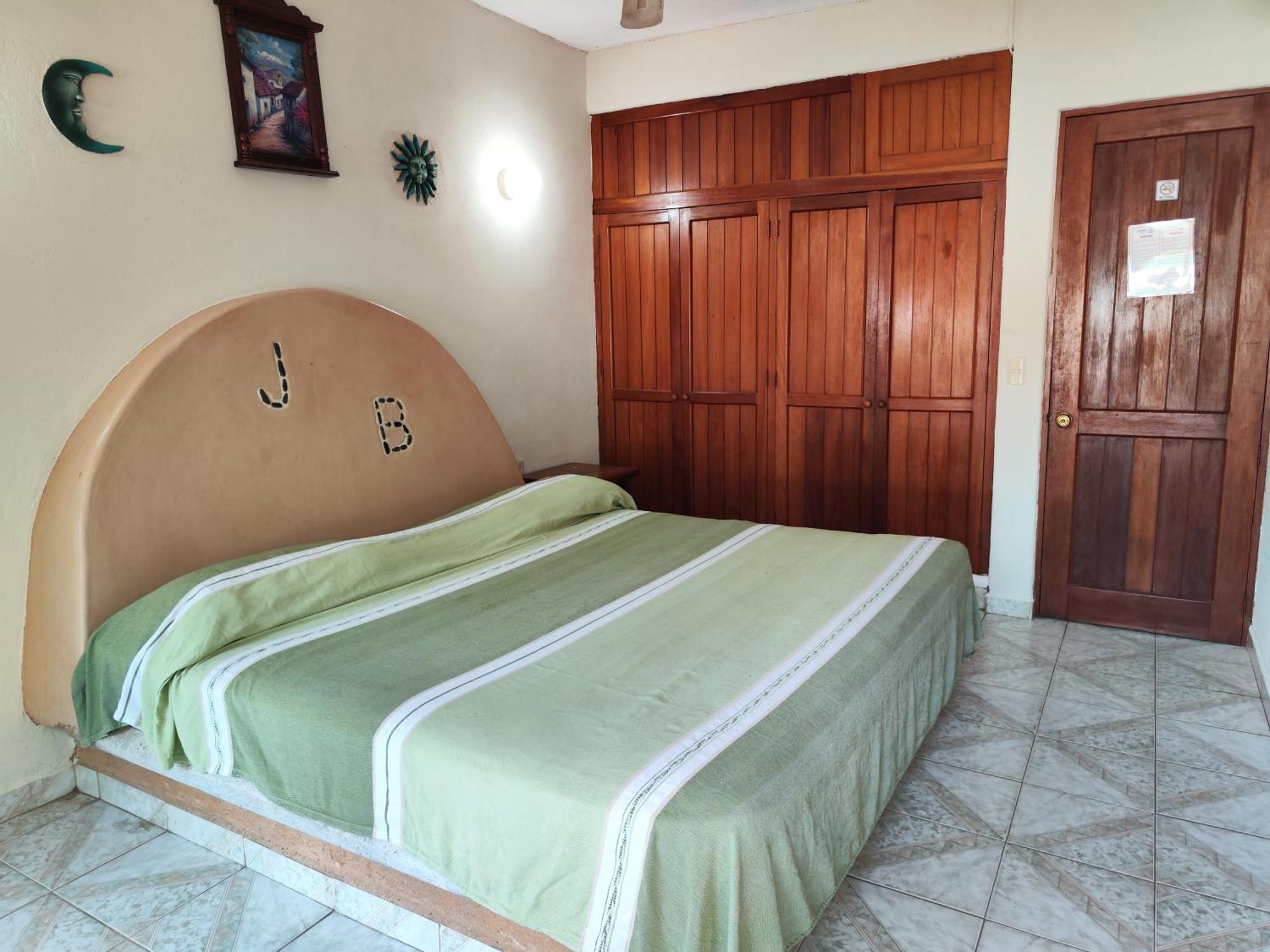 Hotel J.B. Zihuatanejo Dış mekan fotoğraf