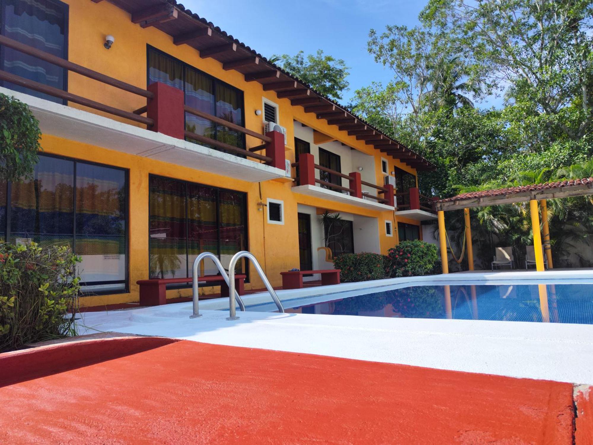 Hotel J.B. Zihuatanejo Dış mekan fotoğraf